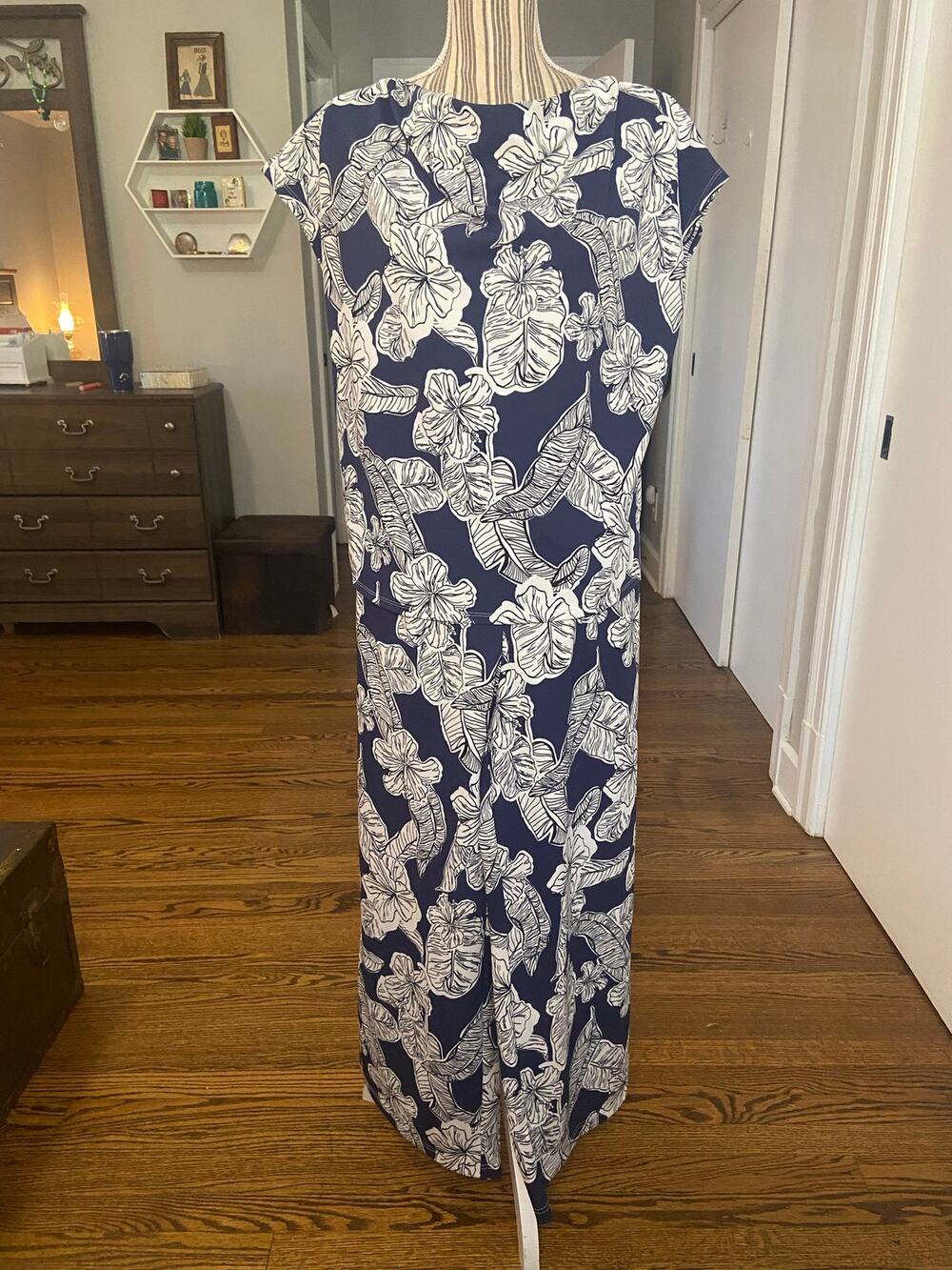 Melloday navy/white tropical print 2 pc sleeveless top & wide leg pant set